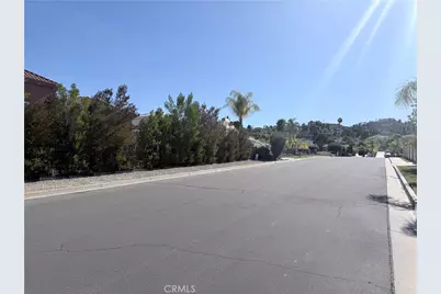 27370 Stonehenge, Hemet, CA 92544 - Photo 2