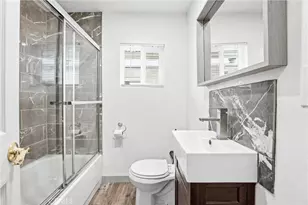 327 W Wilson, Costa Mesa, CA 92627 - Photo 14