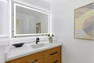 157 Yorktown, Costa Mesa, CA 92626 - Photo 12