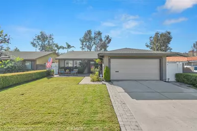 917 Helena, Costa Mesa, CA 92626 - Photo 34