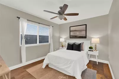 917 Helena, Costa Mesa, CA 92626 - Photo 18