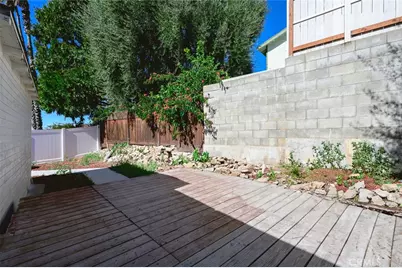 2423 Rockdell, La Crescenta, CA 91214 - Photo 40