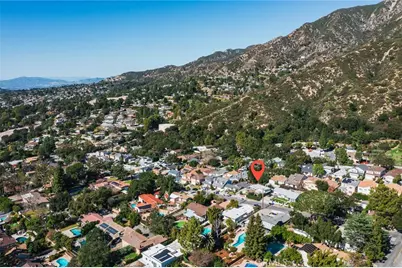 2423 Rockdell, La Crescenta, CA 91214 - Photo 56