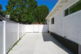 2423 Rockdell, La Crescenta, CA 91214 - Photo 42