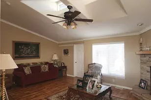 9850 Garfield, Huntington Beach, CA 92646 - Photo 12