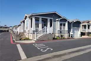 9850 Garfield, Huntington Beach, CA 92646 - Photo 2