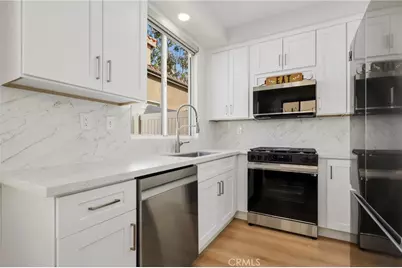 89 Calle De Felicidad, Rancho Santa Margarita, CA 92688 - Photo 6