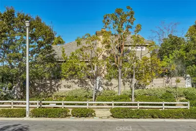 6771 Pimlico Circle, Huntington Beach, CA 92648 - Photo 2