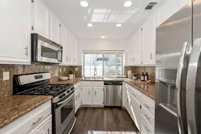 144 Agostino, Irvine, CA 92614 - Photo 6