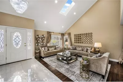 22 Hunter, Irvine, CA 92620 - Photo 4