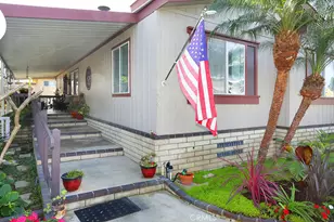 28 Rancho Rd, Tustin, CA 92780 - Photo 2