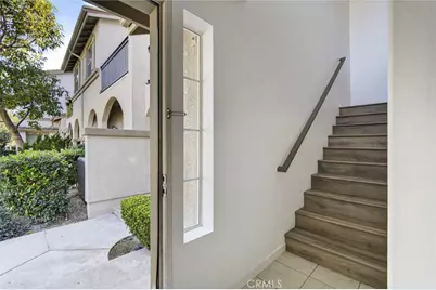2212 Crescent Oak, Irvine, CA 92618 - Photo 2