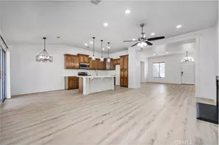 10302 Willow Bend Ct, Bakersfield, CA 93312 - Photo 12