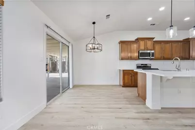 10302 Willow Bend Court, Bakersfield, CA 93312 - Photo 16
