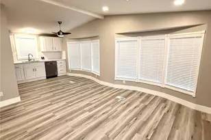 327 W Wilson, Costa Mesa, CA 92627 - Photo 18