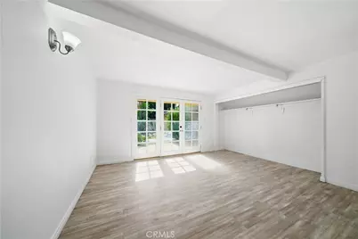 22054 Crespi Street, Woodland Hills, CA 91364 - Photo 12