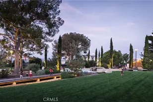 106 Aims, Irvine, CA 92618 - Photo 40