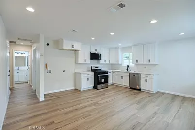 122 N Bewley Street, Santa Ana, CA 92703 - Photo 48