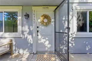 16395 Del Oro Cir, Huntington Beach, CA 92649 - Photo 4