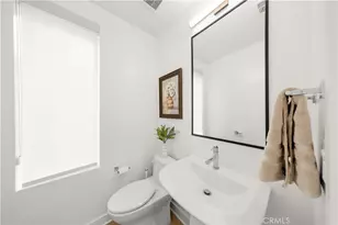 1056 N Joels Pl, Los Angeles, CA 90012 - Photo 16