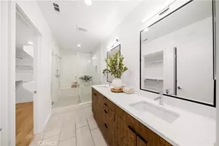 1056 N Joels Pl, Los Angeles, CA 90012 - Photo 32