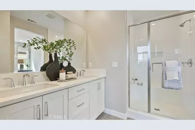 26859 Serif Place, Valencia, CA 91381 - Photo 12