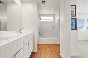 14632 Glenridge Ct, Sylmar, CA 91342 - Photo 16