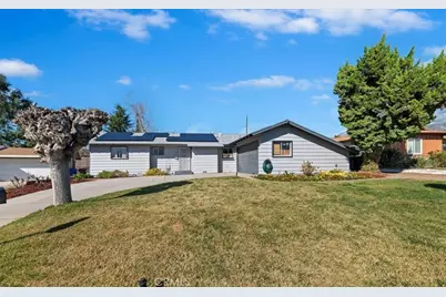 34822 Shasta, Yucaipa, CA 92399 - Photo 2