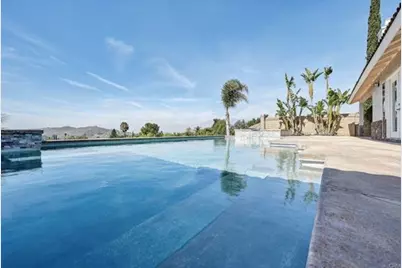 5431 Skyloft Dr., Jurupa Valley, CA 92509 - Photo 26