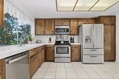 14541 Savin Avenue, Irvine, CA 92606 - Photo 22