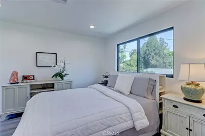 223 N. St. Andrews, Los Angeles, CA 90004 - Photo 70