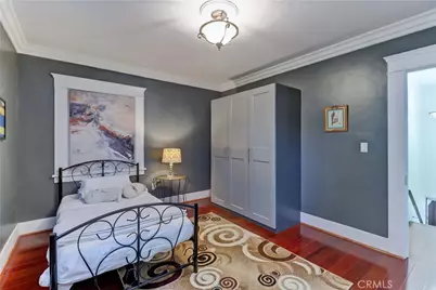 223 N. St. Andrews, Los Angeles, CA 90004 - Photo 34