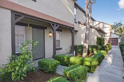 9 Three Vines Ct, Ladera Ranch, CA 92694 - Photo 8