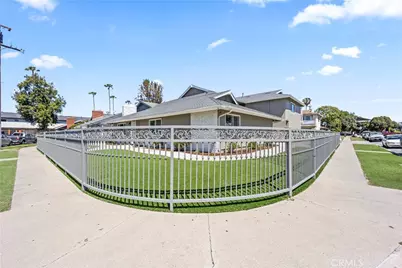 15582 Boleyn Circle, Tustin, CA 92780 - Photo 12