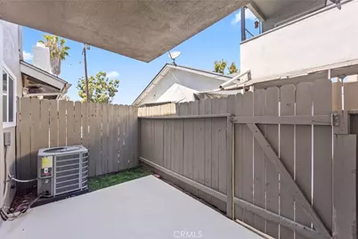 15582 Boleyn Circle, Tustin, CA 92780 - Photo 18