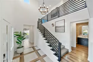94 Swift, Irvine, CA 92618 - Photo 2