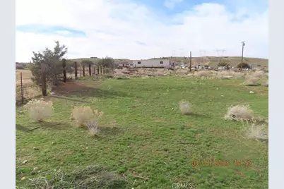 19243 Whitehaven, Hesperia, CA 92345 - Photo 14