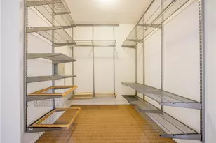 9334 Meadow Ln, Riverside, CA 92508 - Photo 16