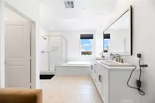 188 Merit, Irvine, CA 92618 - Photo 12