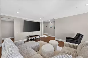 405 Blumont St, Laguna Beach, CA 92651 - Photo 36