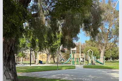 11608 Onyx, Cypress, CA 90630 - Photo 42