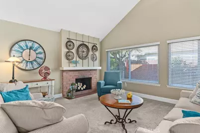 11608 Onyx, Cypress, CA 90630 - Photo 8