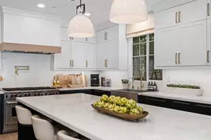 701 Poinsettia Ave, Corona del Mar, CA 92625 - Photo 8