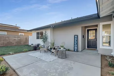 14481 Fairview Lane, Huntington Beach, CA 92647 - Photo 4