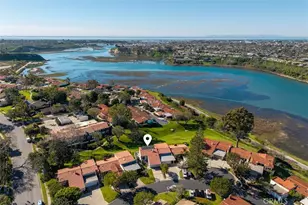 2111 Vista Entrada, Newport Beach, CA 92660 - Photo 26