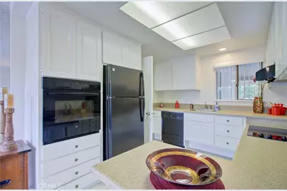 862 Ronda Mendoza #Q, Laguna Woods, CA 92637 - Photo 14