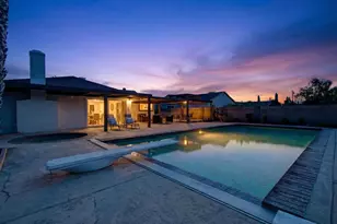 2610 N Deodar, Santa Ana, CA 92705 - Photo 36