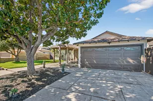 2610 N Deodar, Santa Ana, CA 92705 - Photo 8