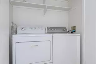 305 Huntington, Irvine, CA 92620 - Photo 28