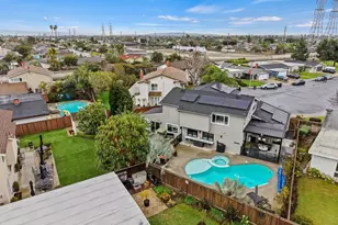 9211 Hyde Park, Huntington Beach, CA 92646 - Photo 4